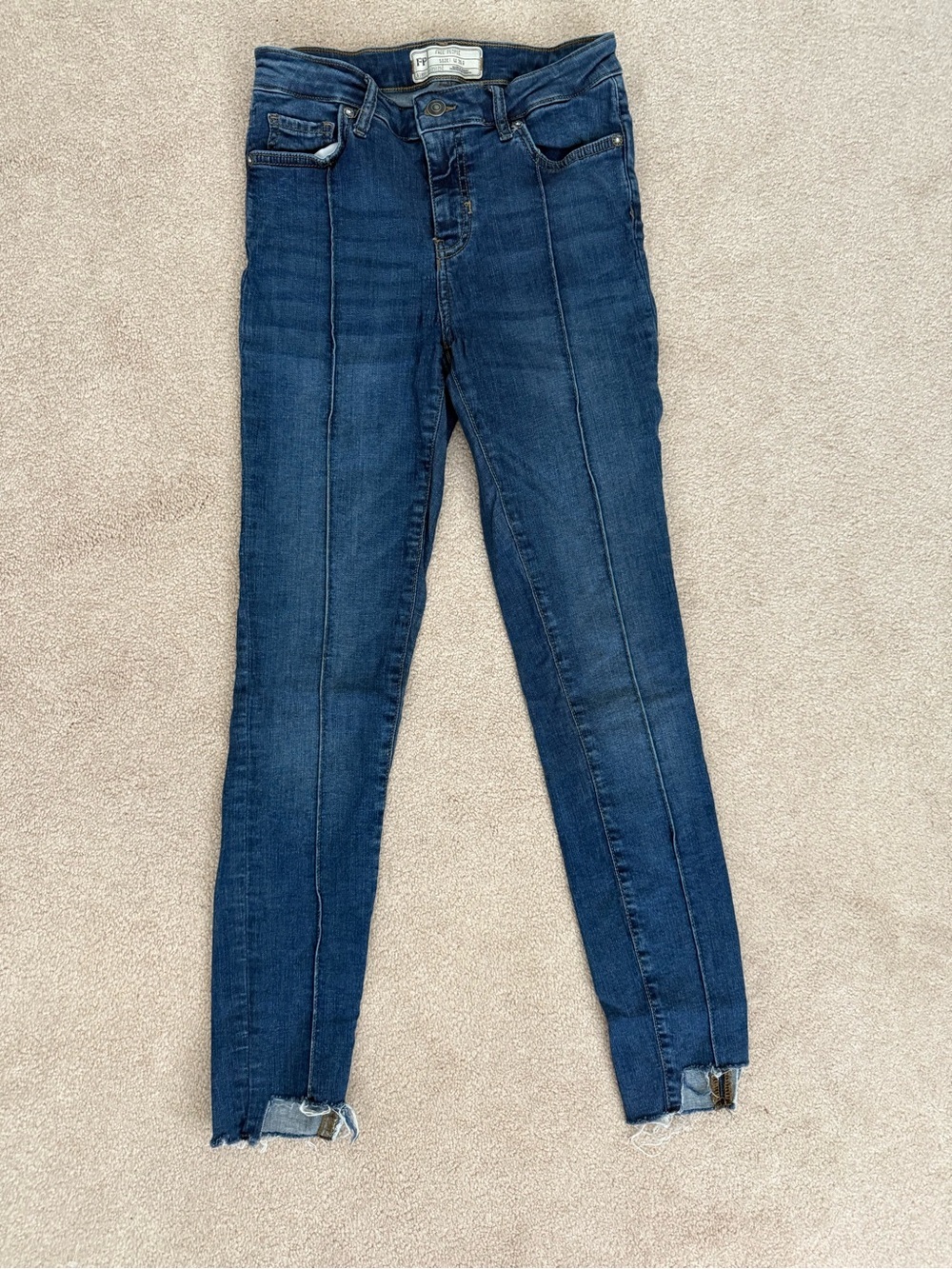 Free people Dark Blue Women’s Front-Seam Skinny Jeans- size 26